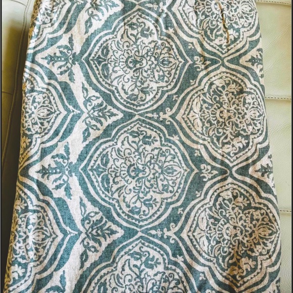 Pottery Barn Dining Pottery Barn Table Runner Poshmark